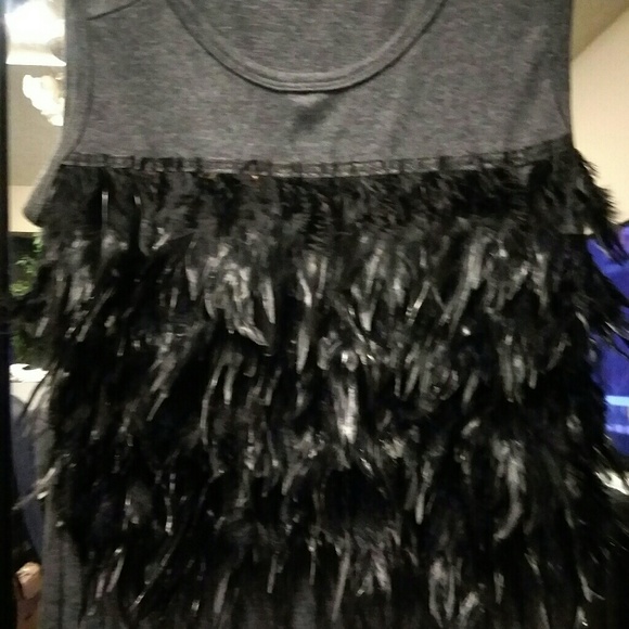 Gorgeous Charcoal Gray Feather Legging Set - Picture 4 of 5